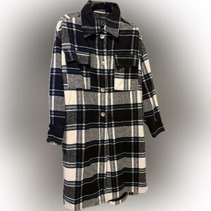 Forever 21 Black, White & Navy Plaid Utility Shacket